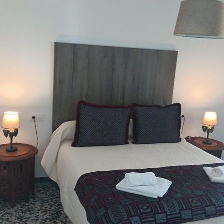 Apartamentos Fernando III El Santo Baeza Esterno foto