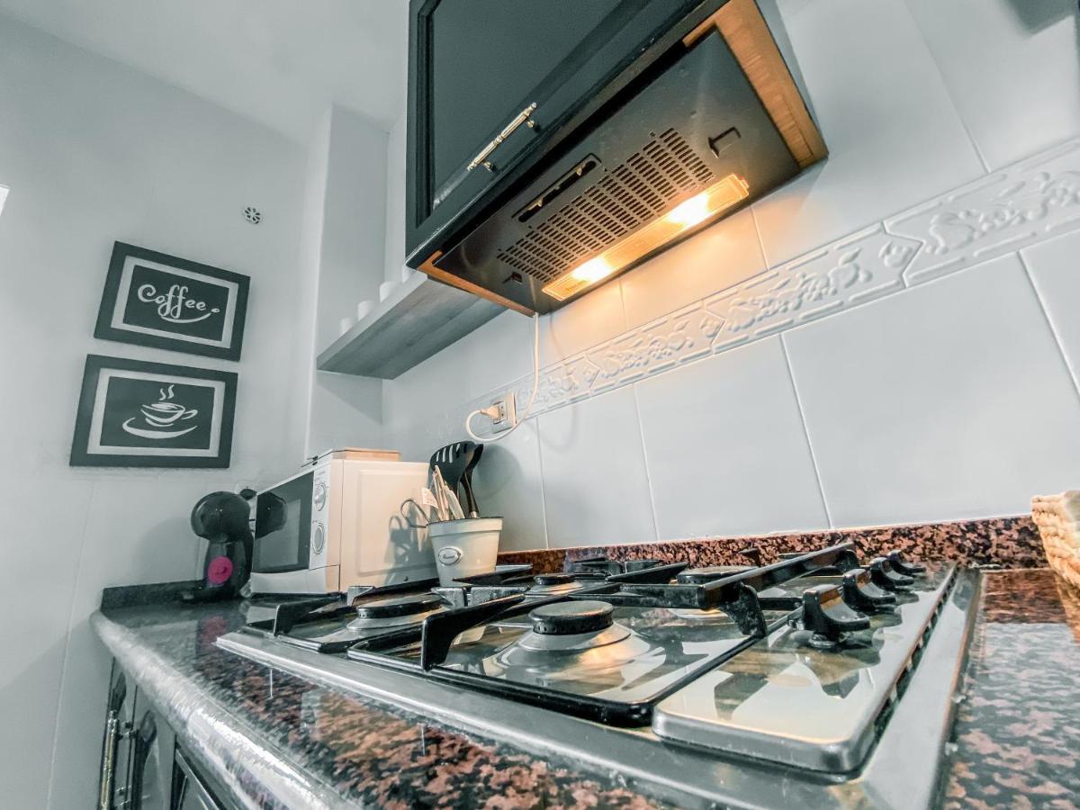 Apartamentos Fernando III El Santo Baeza Esterno foto