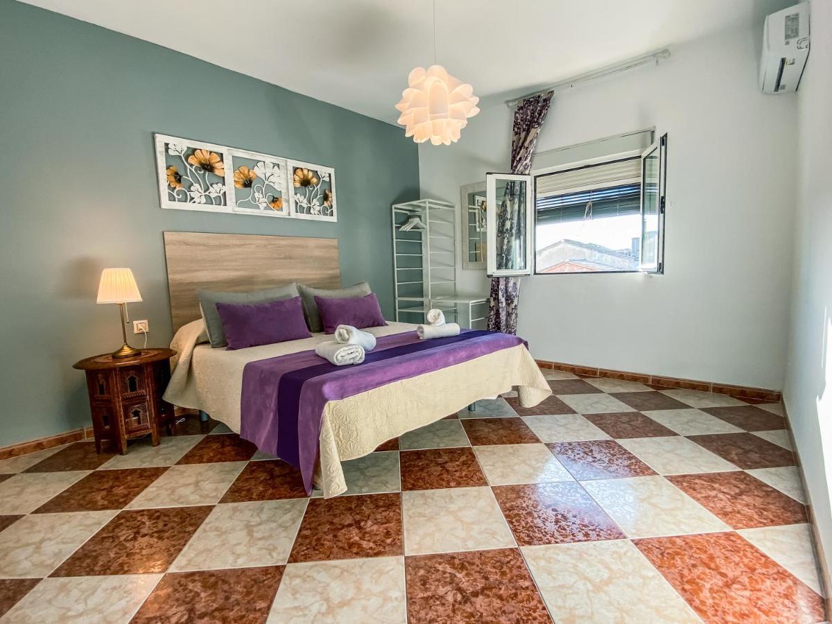 Apartamentos Fernando III El Santo Baeza Esterno foto