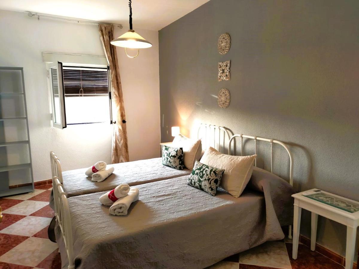 Apartamentos Fernando III El Santo Baeza Esterno foto